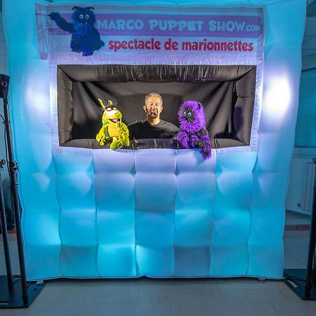 marco-puppet-show